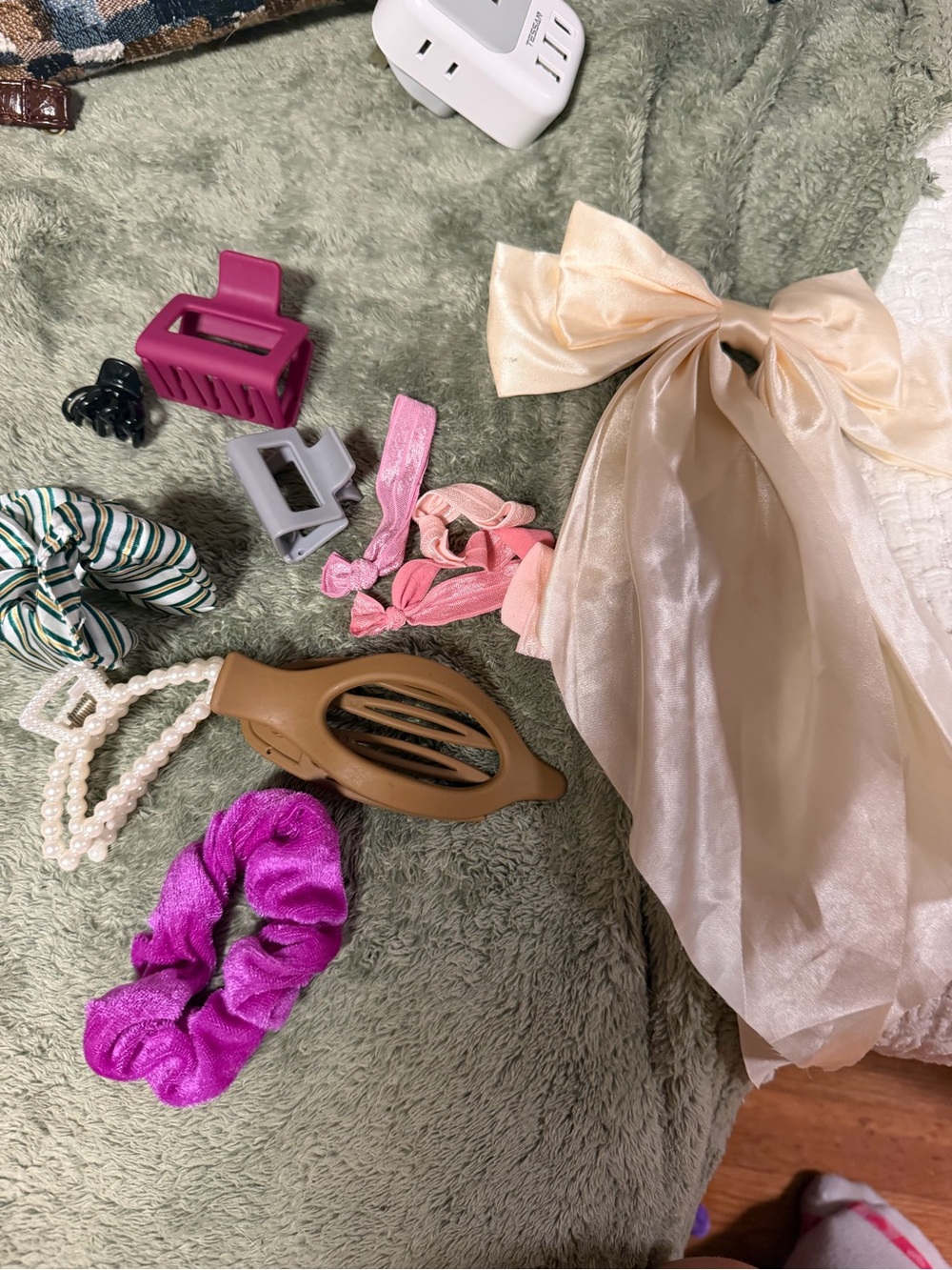 Neutral Satin Hair Bow Clip - Women Accessories